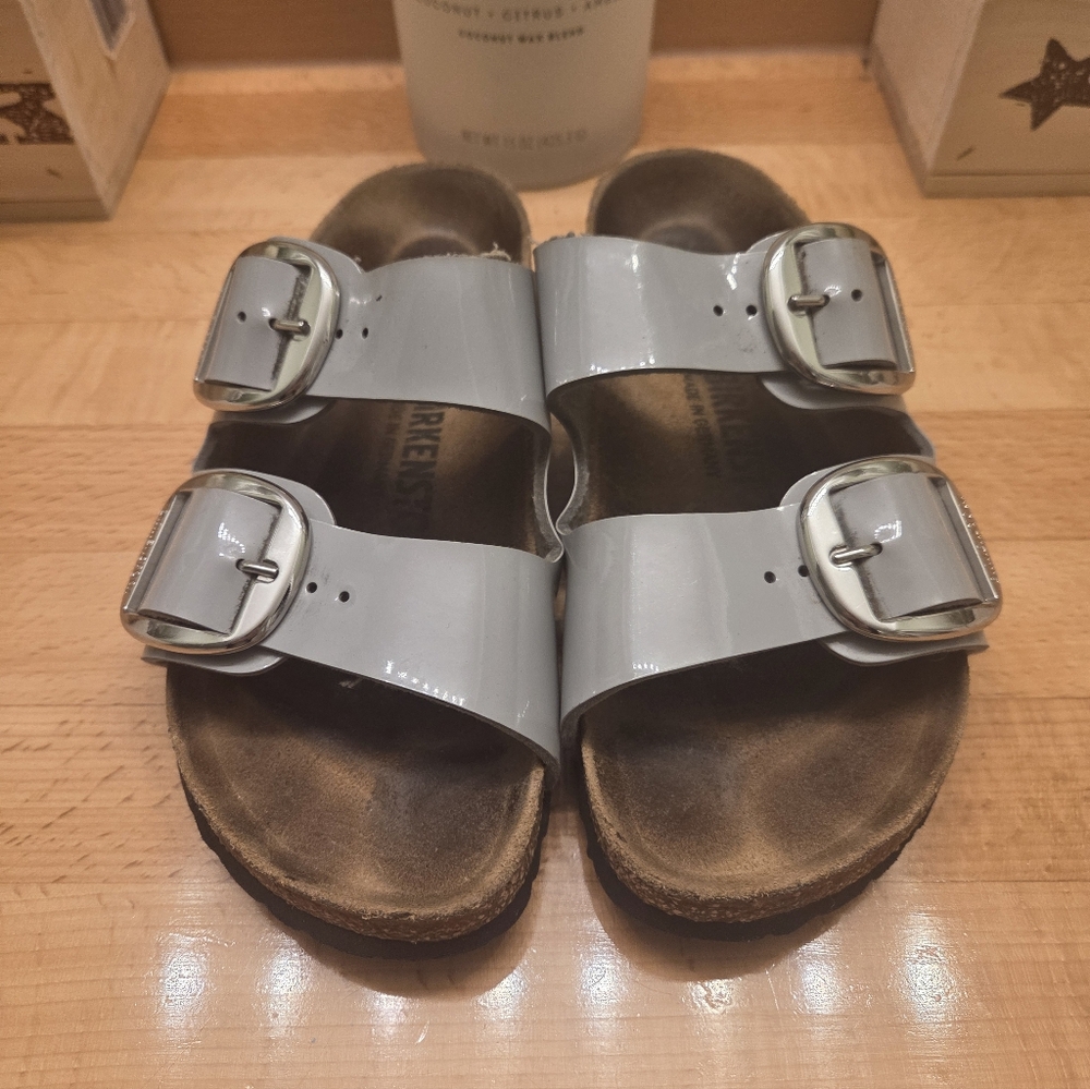 Birkenstock Arizona Big Buckle Dove Gray Patent Birko-Flor Womens Size EU 36 - Picture 2 of 11